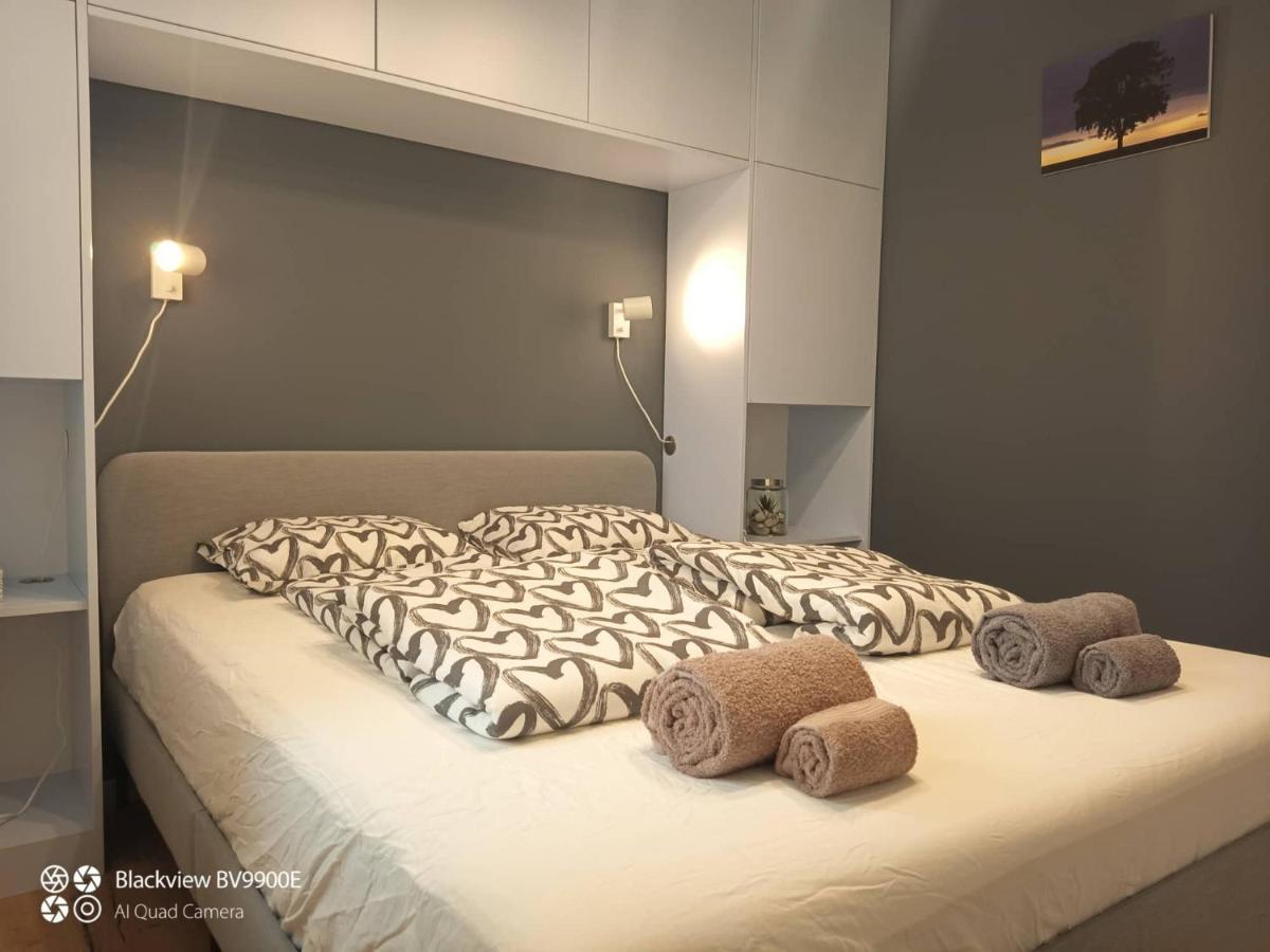 Azurro Appartement Siófok Buitenkant foto